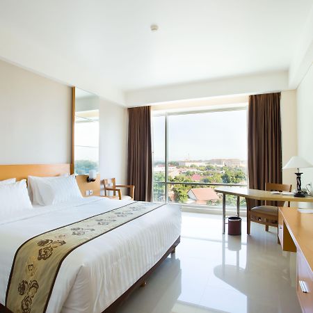 Golden Palace Hotel Lombok Mataram Dış mekan fotoğraf