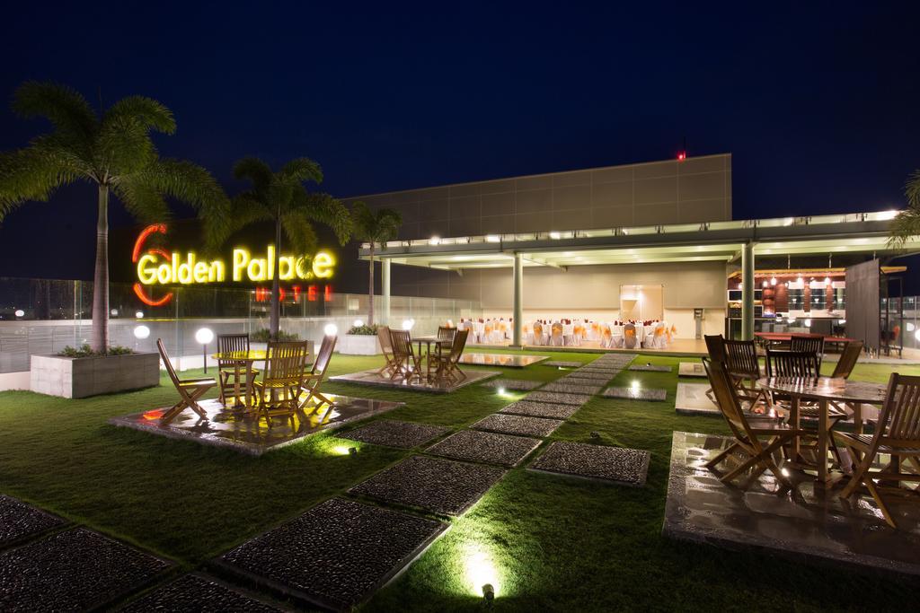 Golden Palace Hotel Lombok Mataram Dış mekan fotoğraf