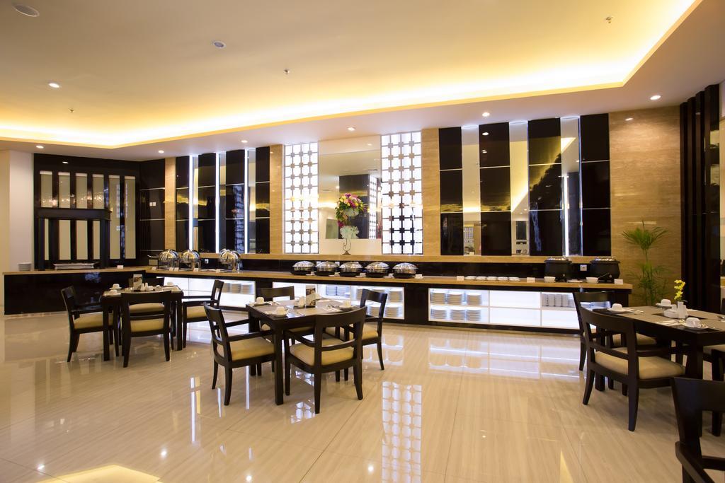 Golden Palace Hotel Lombok Mataram Dış mekan fotoğraf