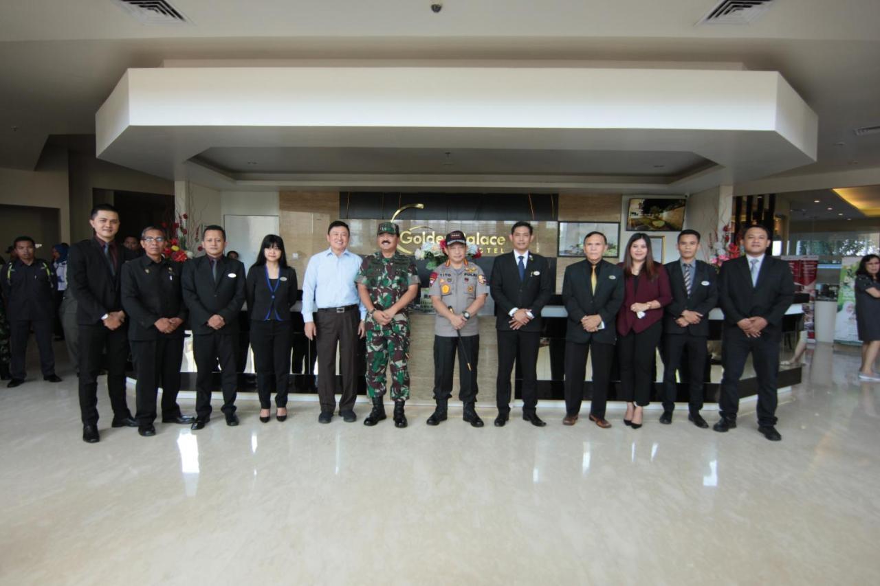 Golden Palace Hotel Lombok Mataram Dış mekan fotoğraf